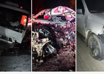 Motorista de 60 anos morre em colisão frontal entre três veículos em Linhares - Foto: Rede Social